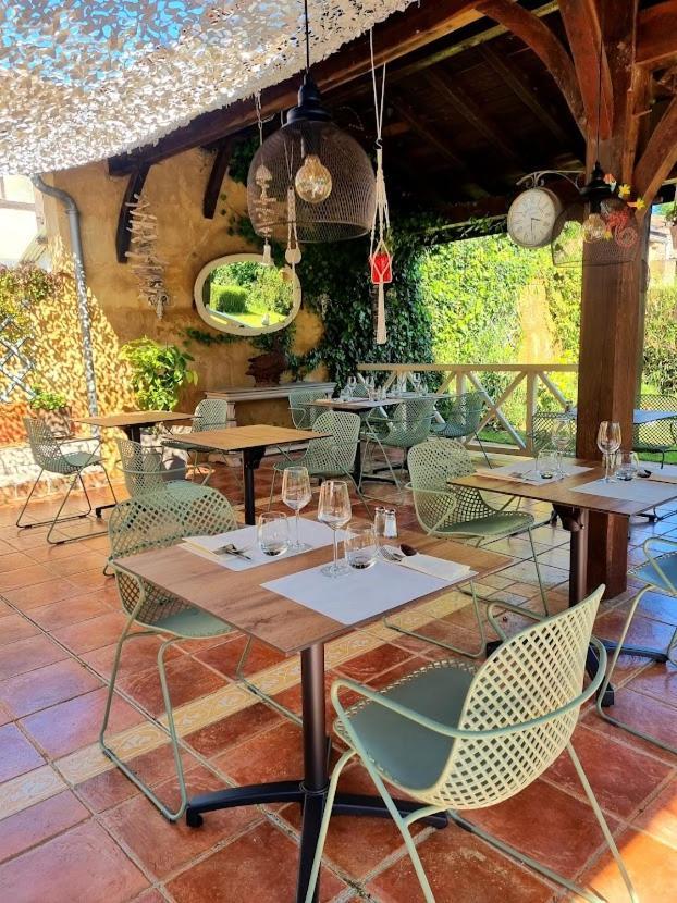 Hotel Restaurant Du Commerce Estang
